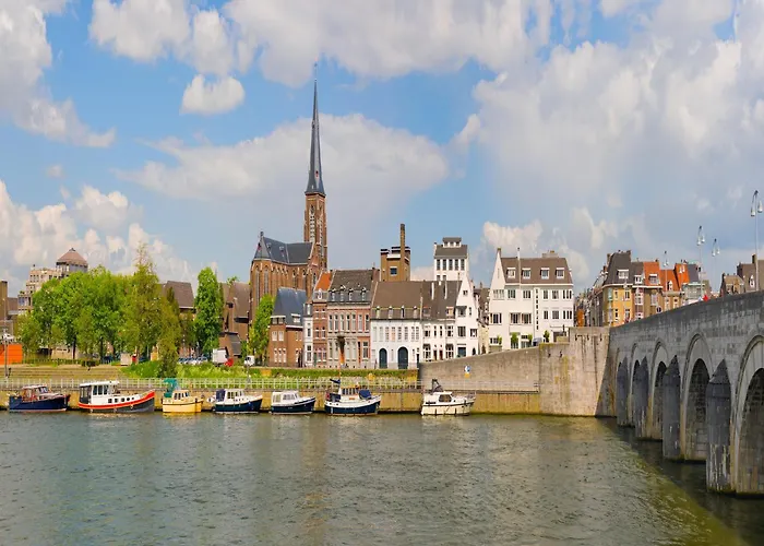 In Maastricht With Terrace Bemelen