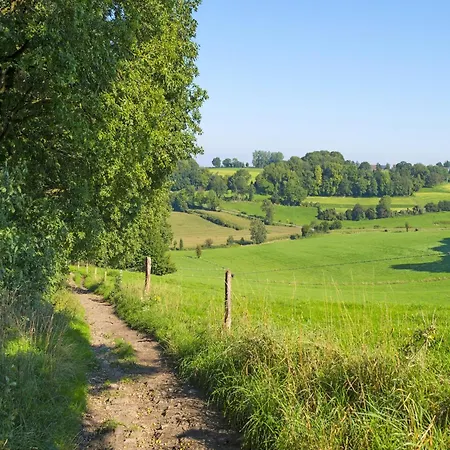 In Maastricht With Terrace بيت للعطل