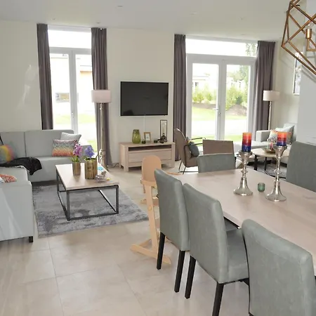 بيت للعطل In Maastricht With Terrace